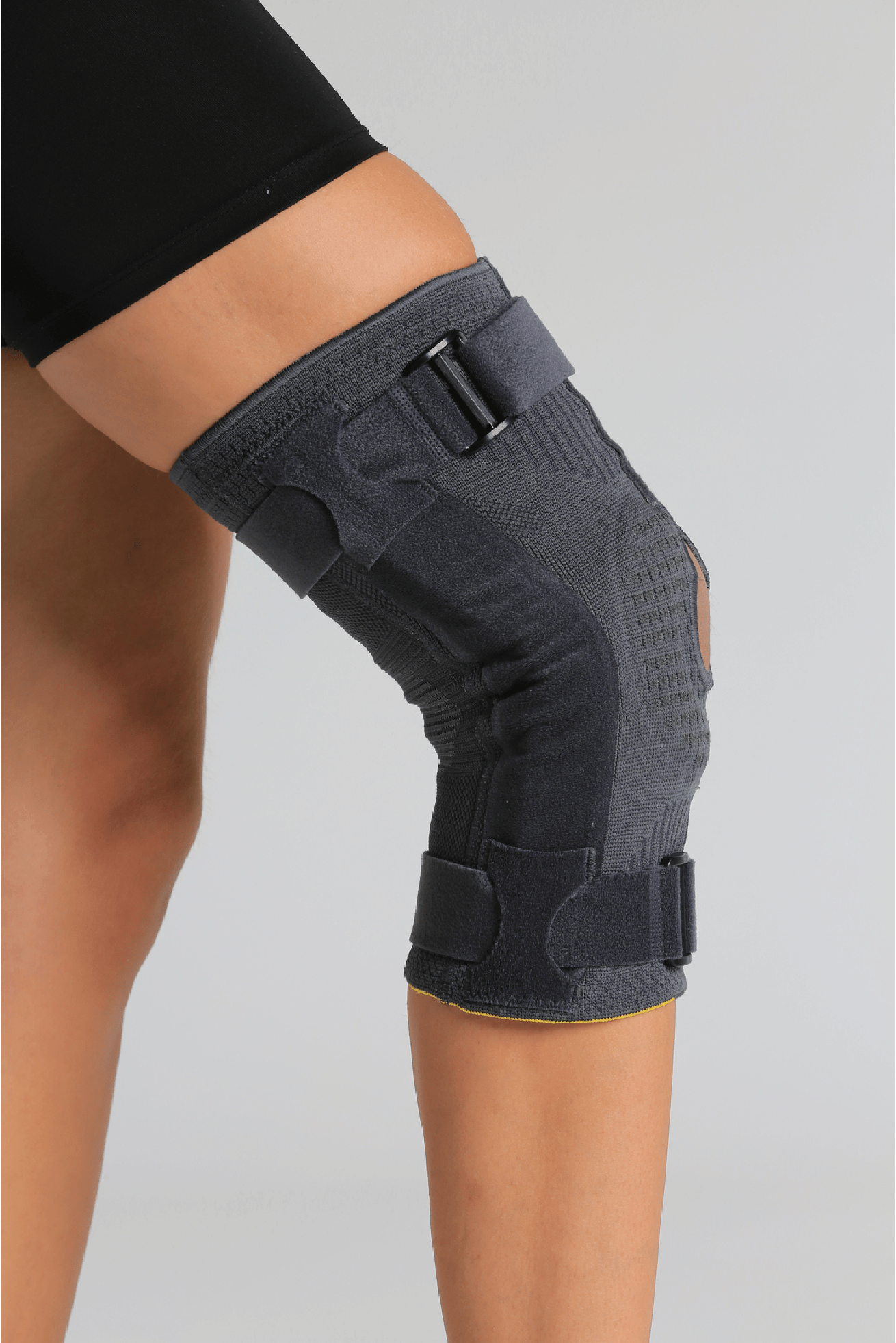 MORSA CYBERG® Örgü Menteşeli Dizlik (Tam Önü Açık) MORSA CYBERG® Örgü Menteşeli Dizlik (Tam Önü Açık)